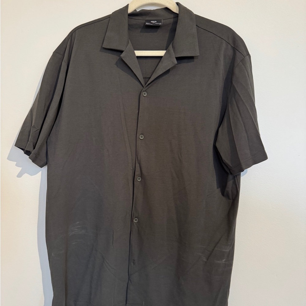 Mango Dark Green Casual Button Down Shirt Lightweight Relaxed Fit